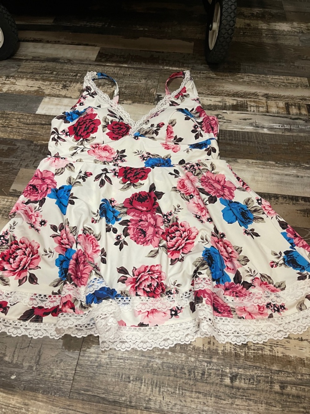 Torrid Floral Swimsuit with Lace and Adjustable Straps BNWOT